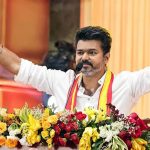 ‘பண மழை பொழிந்தாலும் விசில் புரட்சிக்கு தயாராகுங்கள்!’ விஜய் உருக்கம்!