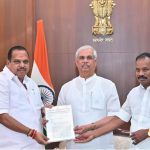 த.வெ.க. மீது ஆளுநரிடம் அதிமுக ‘பகீர்’ புகார்! நடவடிக்கை பாயுமா?